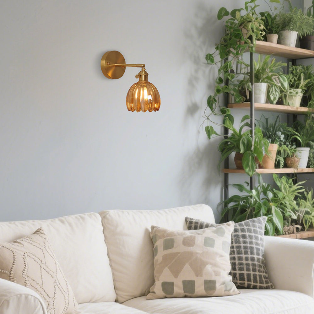 Vintage messing tulp wandlamp